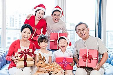 《圣诞老人的担忧》登陆Steam 与警察玩捉迷藏